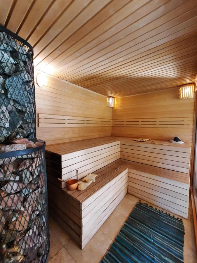 Mezdzirnas Country House & Spa Kabile Bagian luar foto