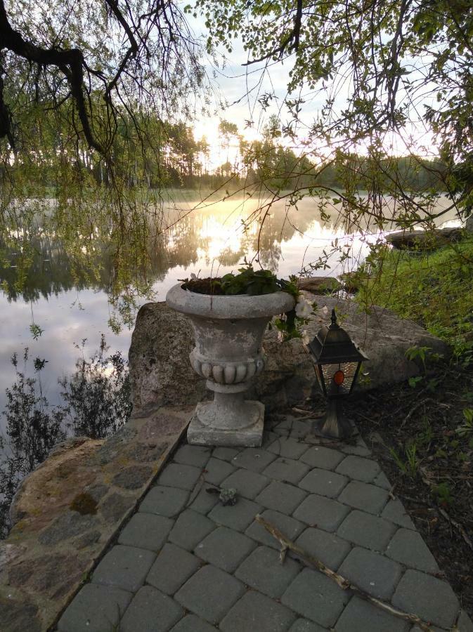 Mezdzirnas Country House & Spa Kabile Bagian luar foto